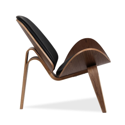 PU Cushion Three - Legged Modern Hans Wegner Shell Chair / Wooden Chair Furniture